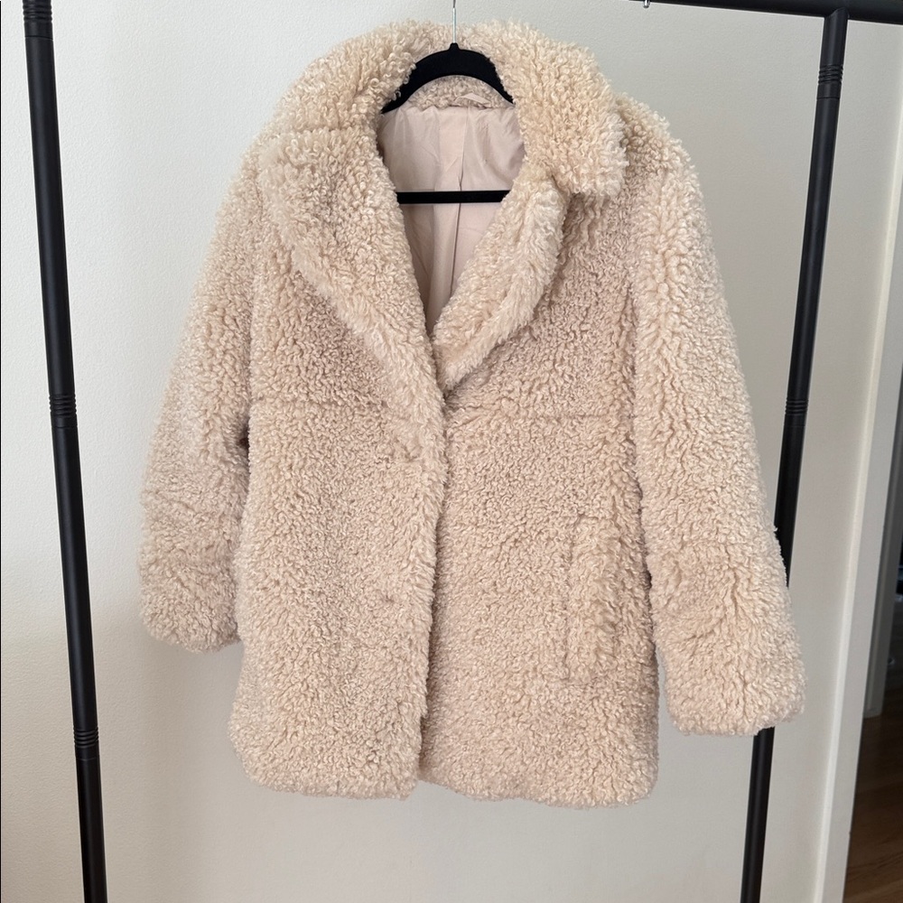 Women's Cream Teddy Coat - relaxed fit - medium